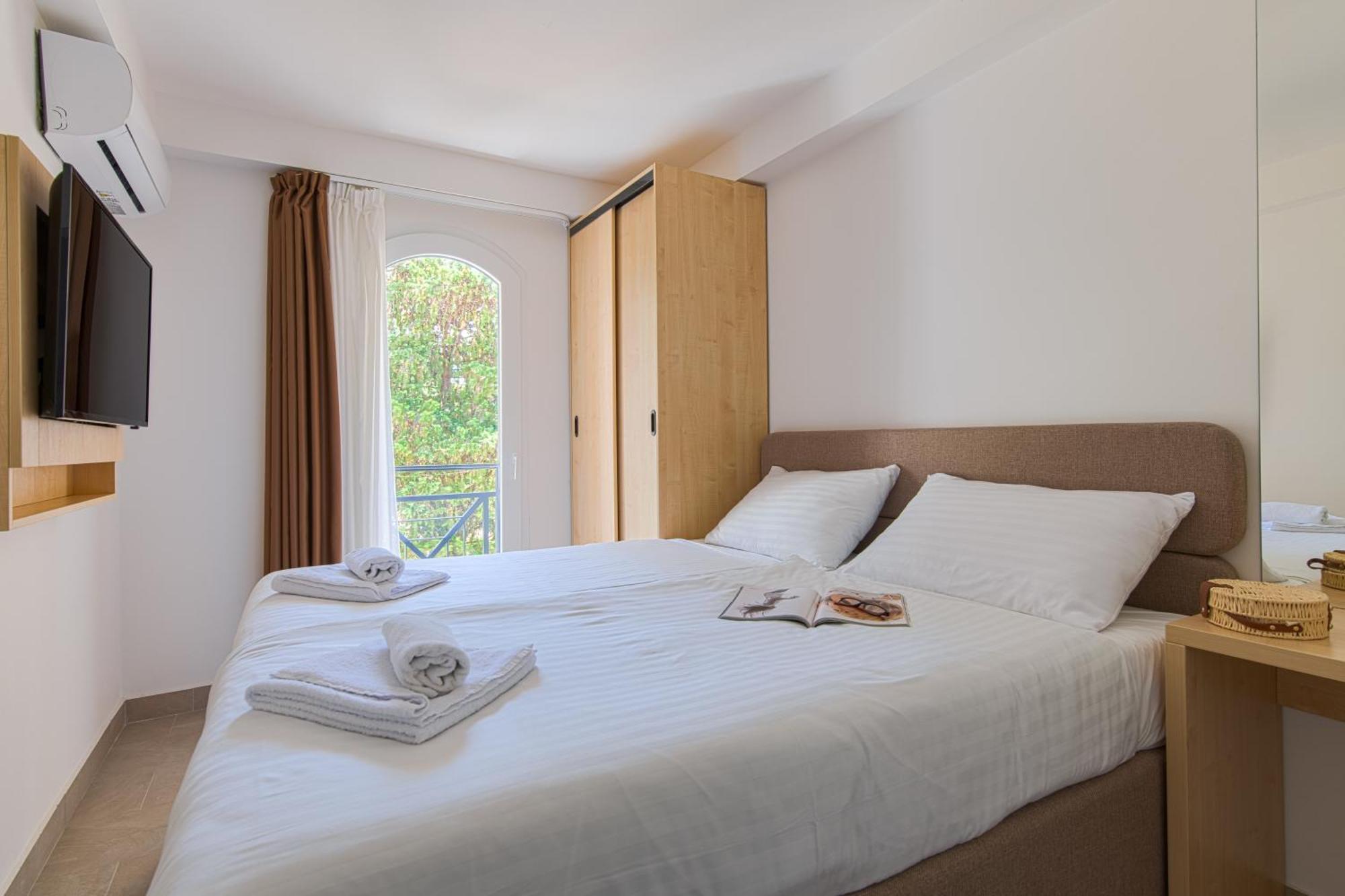 Hotel Delfin Omišalj Dış mekan fotoğraf
